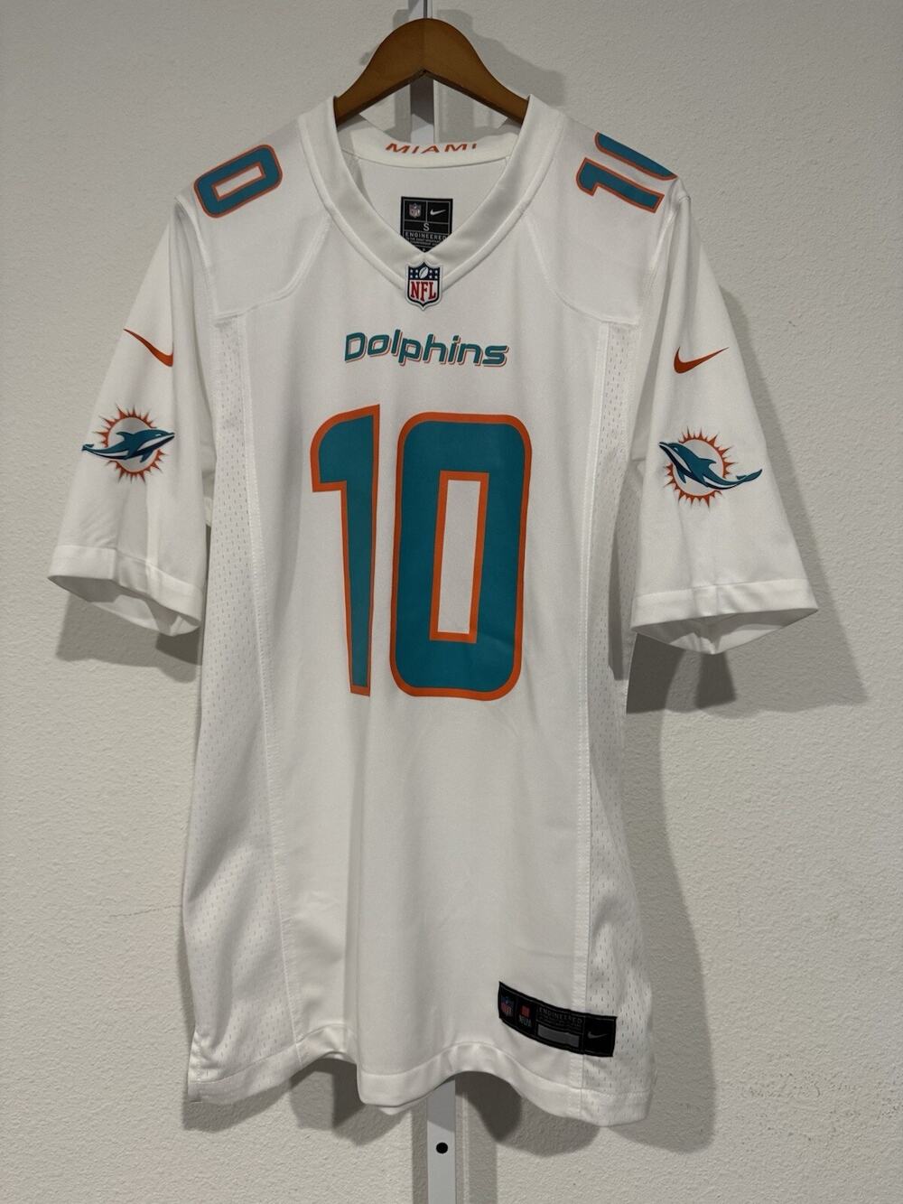 New Miami Dolphins #10 Tyreek Hill Authentic Nike NFL Football Jersey Size S NEW